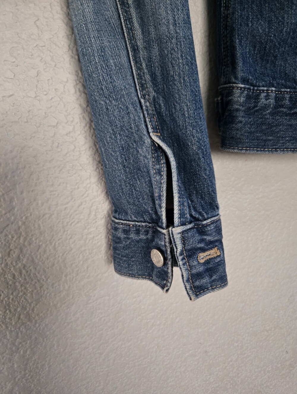 Gap | Icon Denim Jacket - Picture 5 of 7